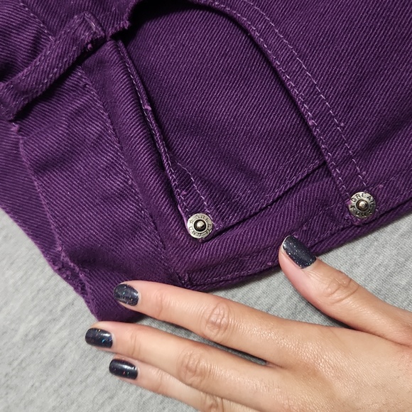 Vintage High Rise Baggy Relaxed Tapered Leg Purple Denim "Mom" Jeans - Picture 10 of 16